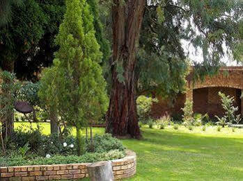 Sarabi Country Lodge Kempton Park Exteriér fotografie